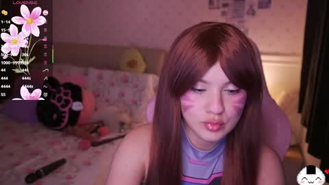 Snapshot of angelytaxx chatting on May 15, 6:20 am Angel online show from May 15, 6:20 am