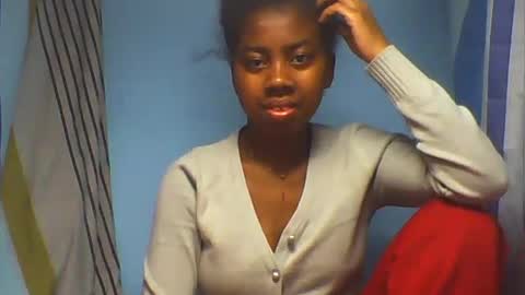 Snapshot of angemalala chatting on July 15, 11:21 pm angemalala online show from July 15, 11:21 pm
