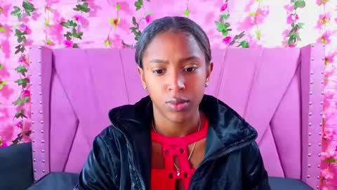 Snapshot of angeyapetite chatting on November 6, 12:28 pm Anyega online show from November 6, 12:28 pm