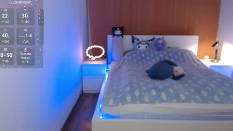 angie_faee online show from February 19, 5:49 pm