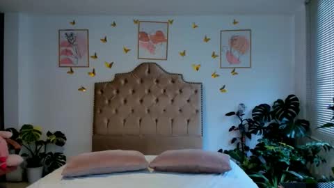 Anabella online show from April 29, 6:14 pm