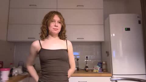 Snapshot of anglelazich chatting on November 21, 5:55 pm Hello My name is Sarah im new model here and little but shy. online show from November 21, 5:55 pm