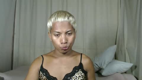 angolahugecock online show from September 9, 10:26 am