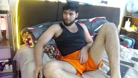 Snapshot of angrydeimos chatting on April 27, 7:45 pm Deimos online show from April 27, 7:45 pm
