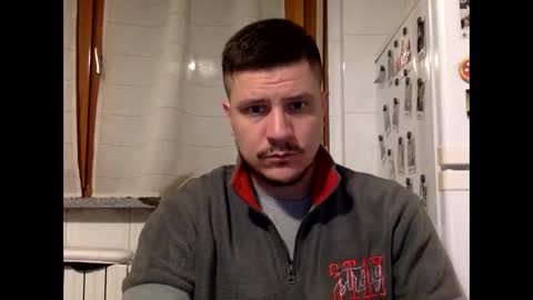 Snapshot of angus0666 chatting on February 22, 3:58 pm angus0666 online show from February 22, 3:58 pm