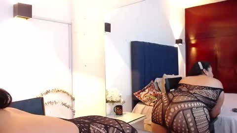 Snapshot of angyrios chatting on November 12, 2:28 pm angyrios online show from November 12, 2:28 pm