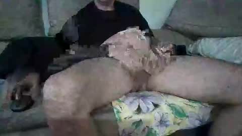 Snapshot of anhel187 chatting on March 9, 1:35 am anhel187 online show from March 9, 1:35 am