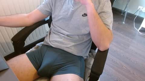 anhotcock online show from February 14, 9:06 am