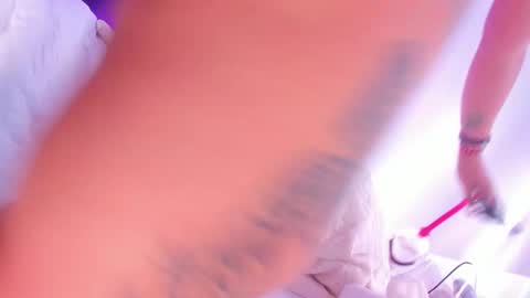 Snapshot of aniiieee_x chatting on October 21, 8:20 pm ANIE Broadcasting from 1300 to 2100 online show from October 21, 8:20 pm