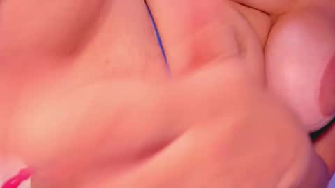 Snapshot of aniiieee_x chatting on December 15, 7:56 am ANIE Broadcasting from 1300 to 2100 online show from December 15, 7:56 am