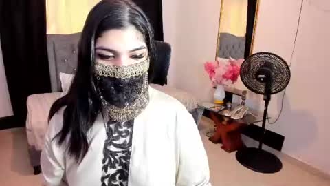 Anissa online show from July 23, 2:59 pm