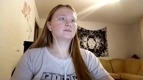 Anika online show from December 17, 1:06 pm