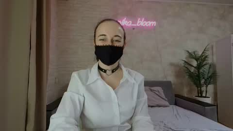 anikabloom online show from February 5, 3:55 am