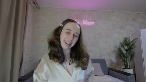 anikabloom online show from February 9, 11:36 pm