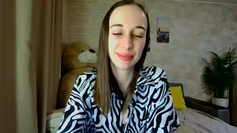 anikabloom online show from February 16, 7:43 pm