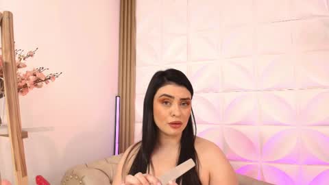 Lauren Anika online show from February 27, 6:20 pm