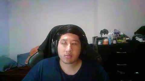 Snapshot of animalloco21 chatting on January 30, 4:37 am animalloco21 online show from January 30, 4:37 am