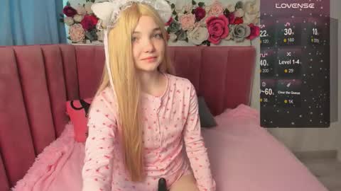 Alica online show from October 18, 2:36 am