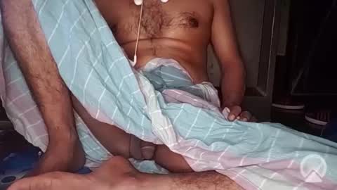 Snapshot of anis4551 chatting on March 3, 9:10 pm anis4551 online show from March 3, 9:10 pm