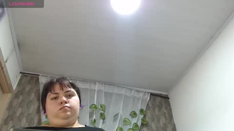 Snapshot of anishasanchezcm101 chatting on January 18, 3:10 am anishasanchezcm101 online show from January 18, 3:10 am