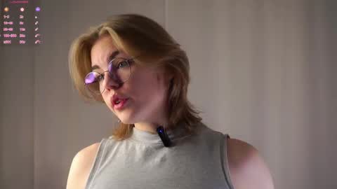 AnishaVivo online show from March 12, 12:44 pm