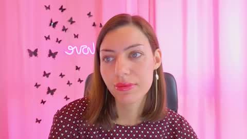 Snapshot of aniskyy chatting on October 16, 6:14 am Anni online show from October 16, 6:14 am