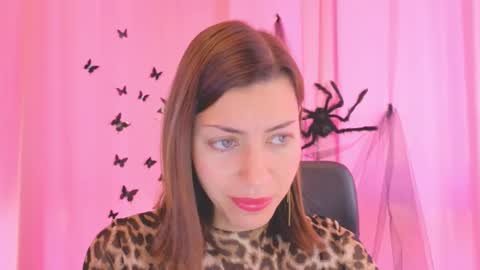 Snapshot of aniskyy chatting on October 29, 5:53 am Anni online show from October 29, 5:53 am