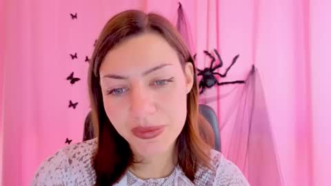 Snapshot of aniskyy chatting on November 14, 6:23 am Anni online show from November 14, 6:23 am