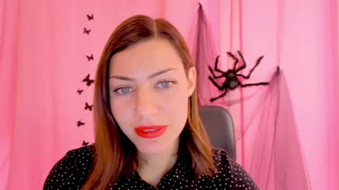 Snapshot of aniskyy chatting on November 17, 6:52 am Anni online show from November 17, 6:52 am