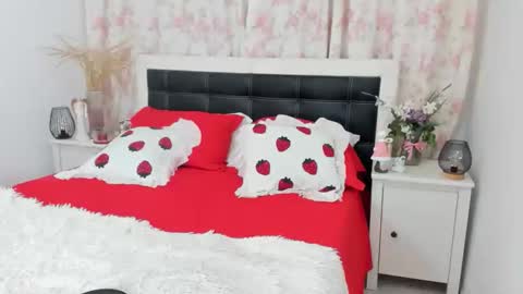 Anisia online show from April 19, 6:43 pm