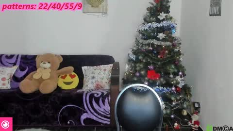 AnissyaX online show from December 11, 6:14 am