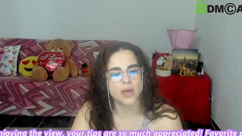 AnissyaX online show from April 15, 2:51 am