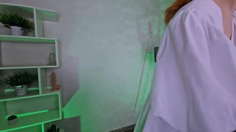 Anita online show from June 3, 10:26 pm