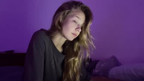anita__hills online show from November 21, 6:28 pm