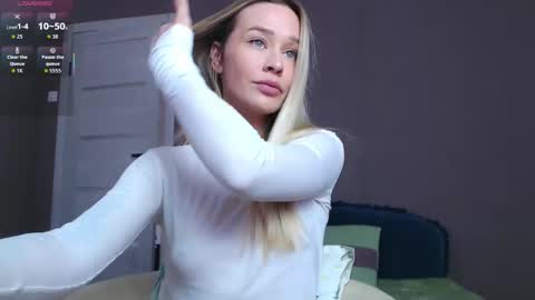 anita_delicious online show from October 20, 9:54 am