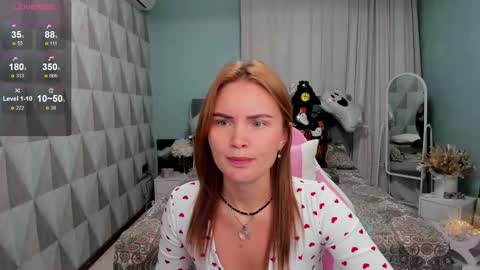 Anita online show from November 2, 11:01 am