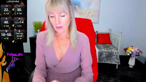 Snapshot of anita_tayson chatting on June 3, 6:16 am Anita online show from June 3, 6:16 am