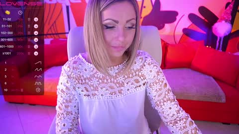 Snapshot of anitalevanta chatting on December 24, 5:55 pm Anita online show from December 24, 5:55 pm