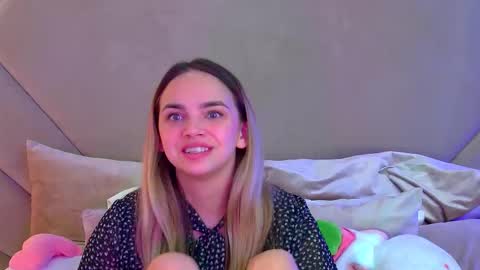 AnitaVenture online show from October 11, 4:33 am