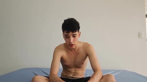 Snapshot of anjel_cute18 chatting on October 3, 2:58 pm anjel_cute18 online show from October 3, 2:58 pm