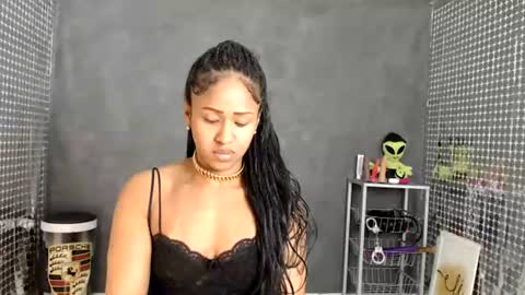 Snapshot of anjinhama chatting on July 18, 3:16 pm Hello My name is NaiaraPv is OPEN online show from July 18, 3:16 pm
