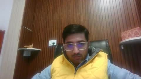 Snapshot of ankur1722 chatting on February 5, 10:53 am Slave looking for Mistress online show from February 5, 10:53 am