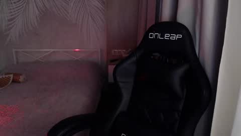 mary online show from January 5, 5:27 pm