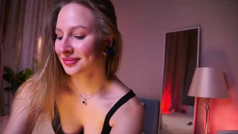 Snapshot of ann__levine chatting on October 15, 1:55 pm Ann online show from October 15, 1:55 pm