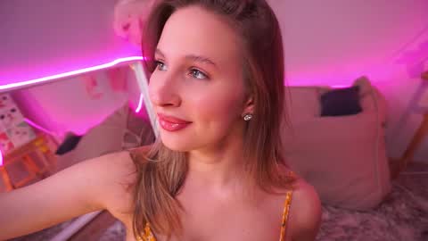 Snapshot of ann__levine chatting on November 28, 2:42 pm Ann online show from November 28, 2:42 pm