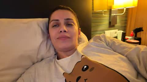 Anna online show from January 9, 9:38 pm