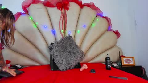 Snapshot of anna__spencer chatting on January 4, 3:07 pm Anna online show from January 4, 3:07 pm