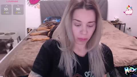 Anadirectgirl online show from January 12, 6:02 pm