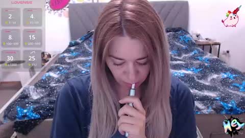 Snapshot of anna_ana chatting on July 5, 5:47 am Anadirectgirl online show from July 5, 5:47 am