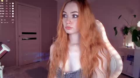 Snapshot of anna_bronson chatting on June 14, 6:04 am Anna online show from June 14, 6:04 am